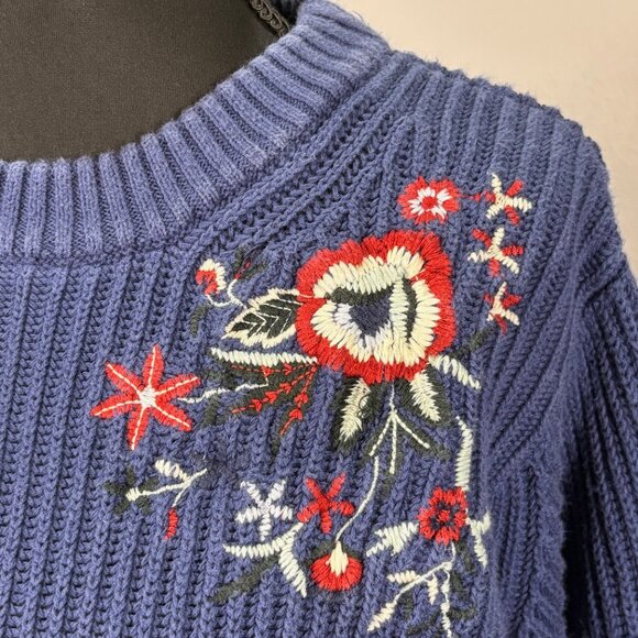 Lucky Brand Blue Sweater w/ Floral embroidered designs - Picture 4 of 7